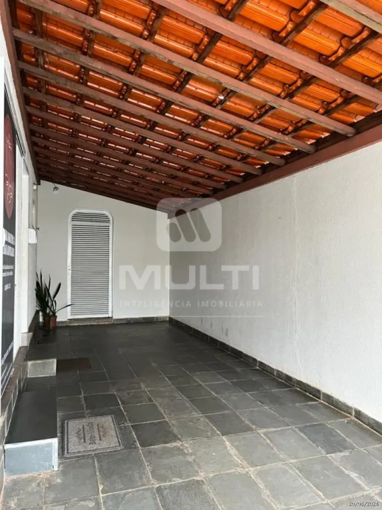 Casa, 4 quartos, 270 m² - Foto 1