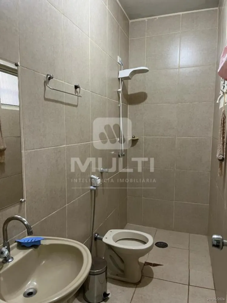 Casa, 4 quartos, 270 m² - Foto 9