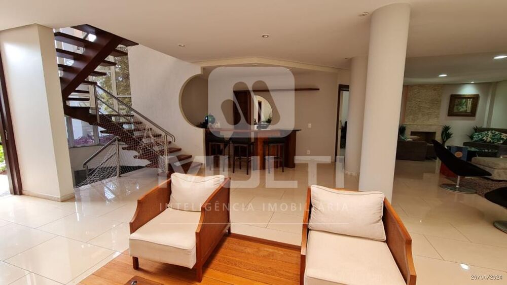 Casa, 4 quartos, 780 m² - Foto 1