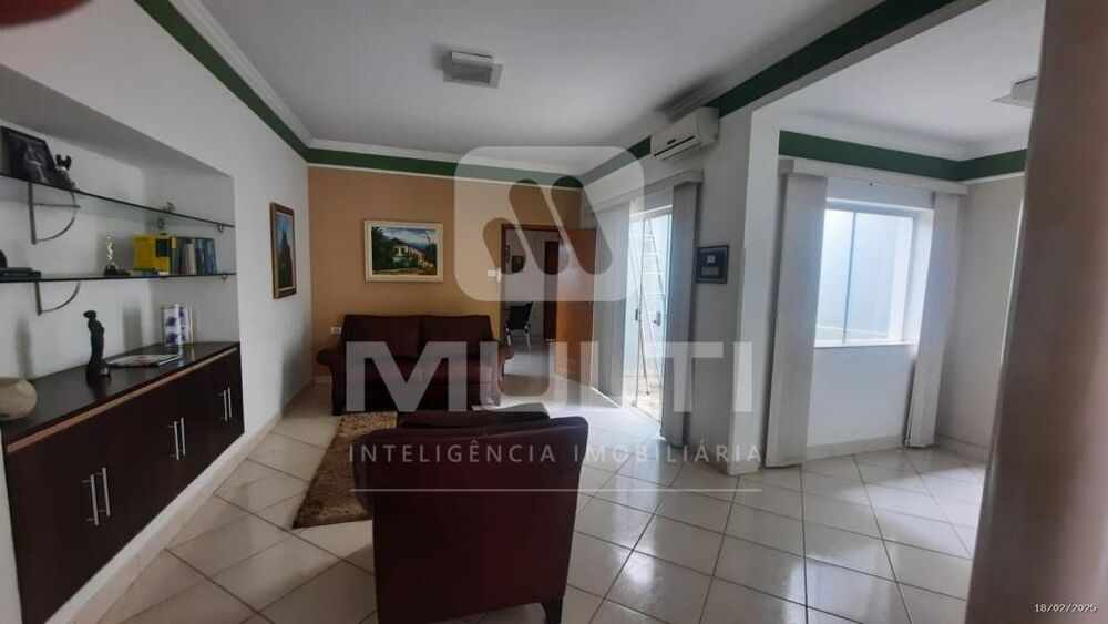 Casa, 4 quartos, 300 m² - Foto 2