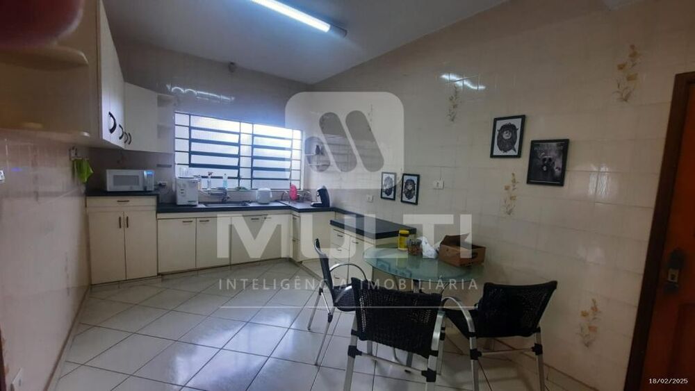 Casa, 4 quartos, 300 m² - Foto 26