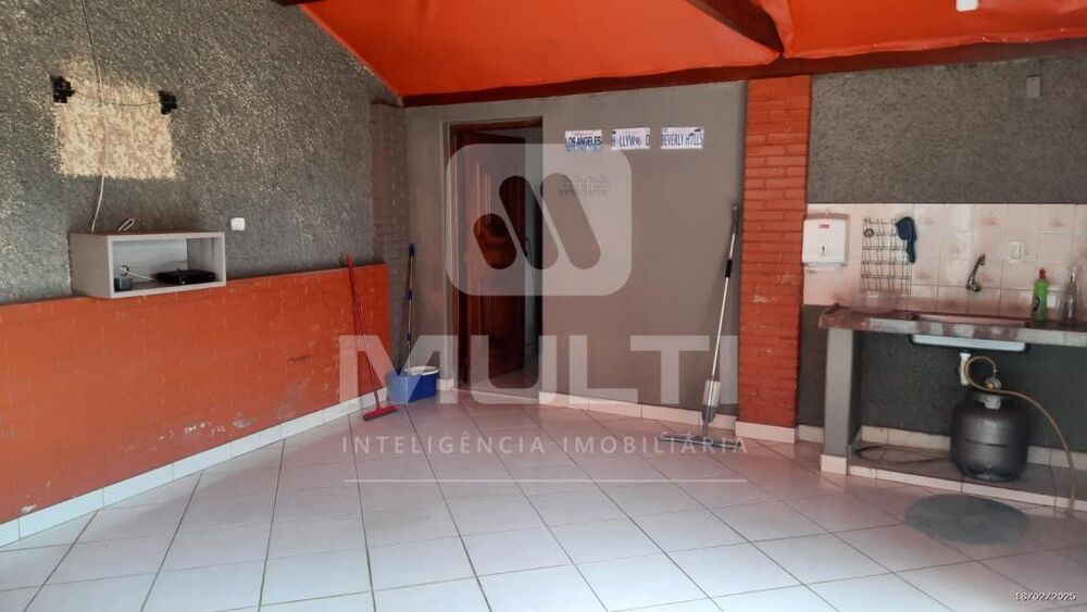 Casa, 4 quartos, 300 m² - Foto 3
