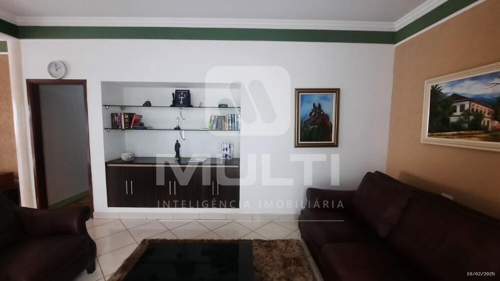 Casa, 4 quartos, 300 m² - Foto 18