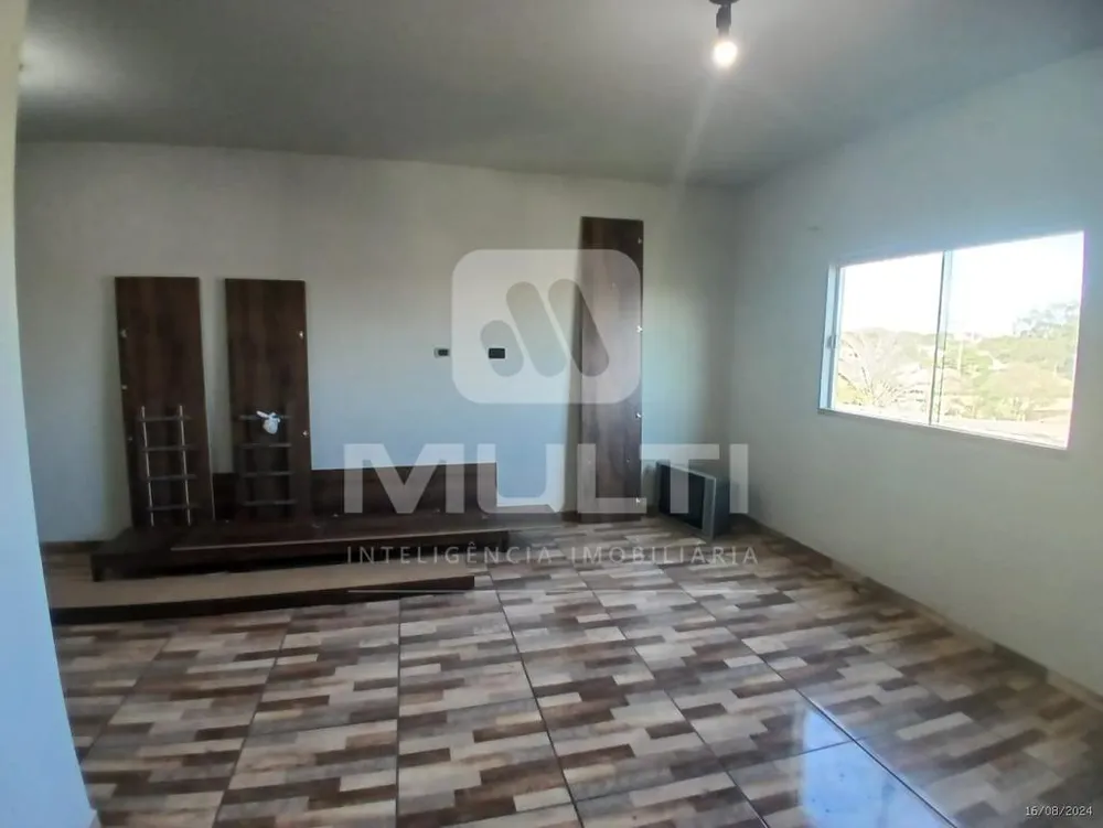 Casa, 3 quartos, 152 m² - Foto 2