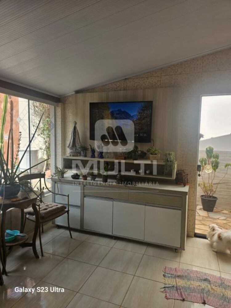 Casa, 3 quartos, 200 m² - Foto 10