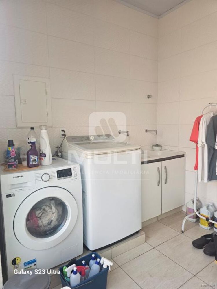 Casa, 3 quartos, 200 m² - Foto 14