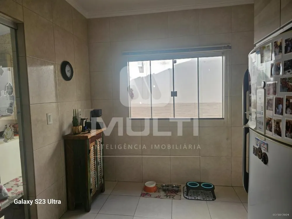 Casa, 3 quartos, 200 m² - Foto 6