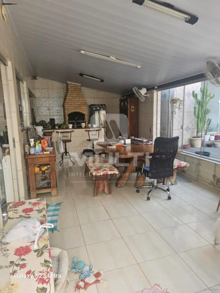 Casa, 3 quartos, 200 m² - Foto 21