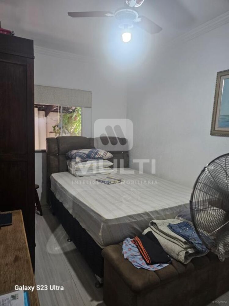 Casa, 3 quartos, 200 m² - Foto 13