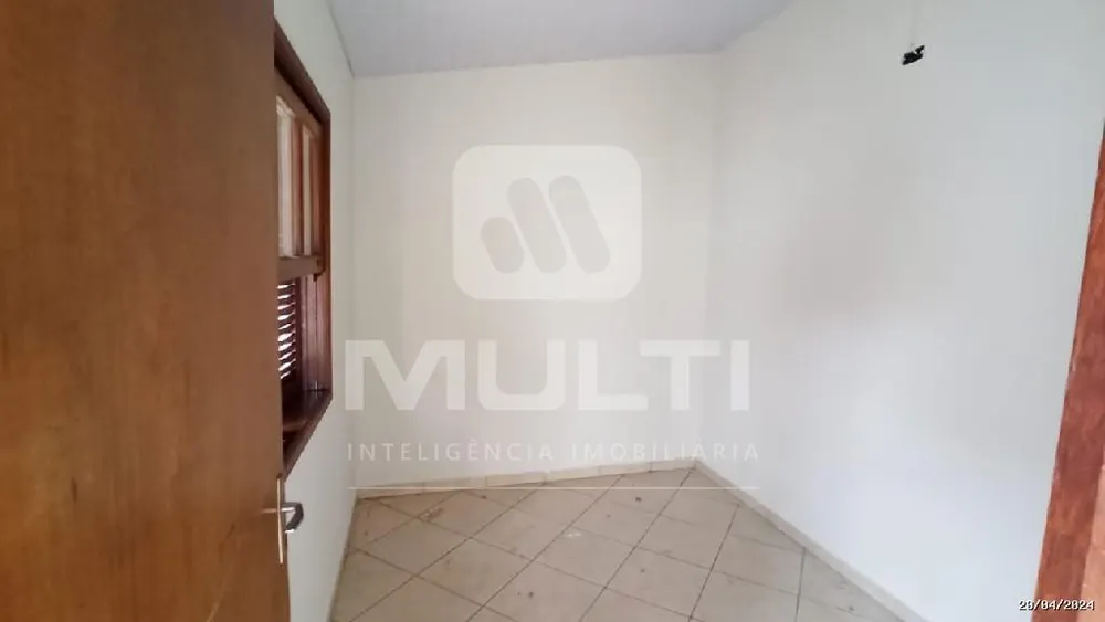 Casa, 5 quartos, 298 m² - Foto 10