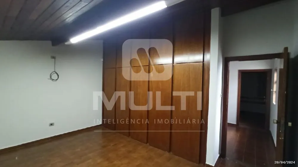 Casa, 5 quartos, 298 m² - Foto 9