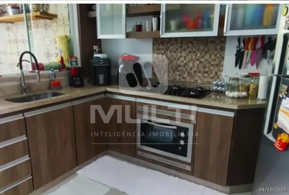 Casa, 3 quartos, 160 m² - Foto 2