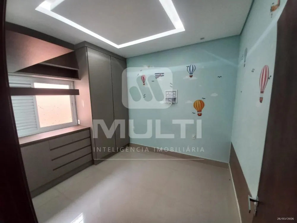 Casa, 3 quartos, 267 m² - Foto 2