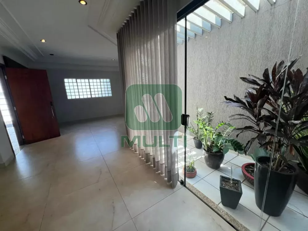 Casa à venda com 3 quartos, 160m² - Foto 5