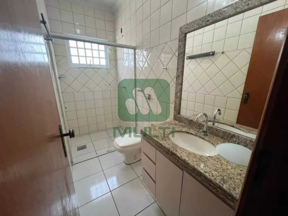 Casa à venda com 3 quartos, 160m² - Foto 8