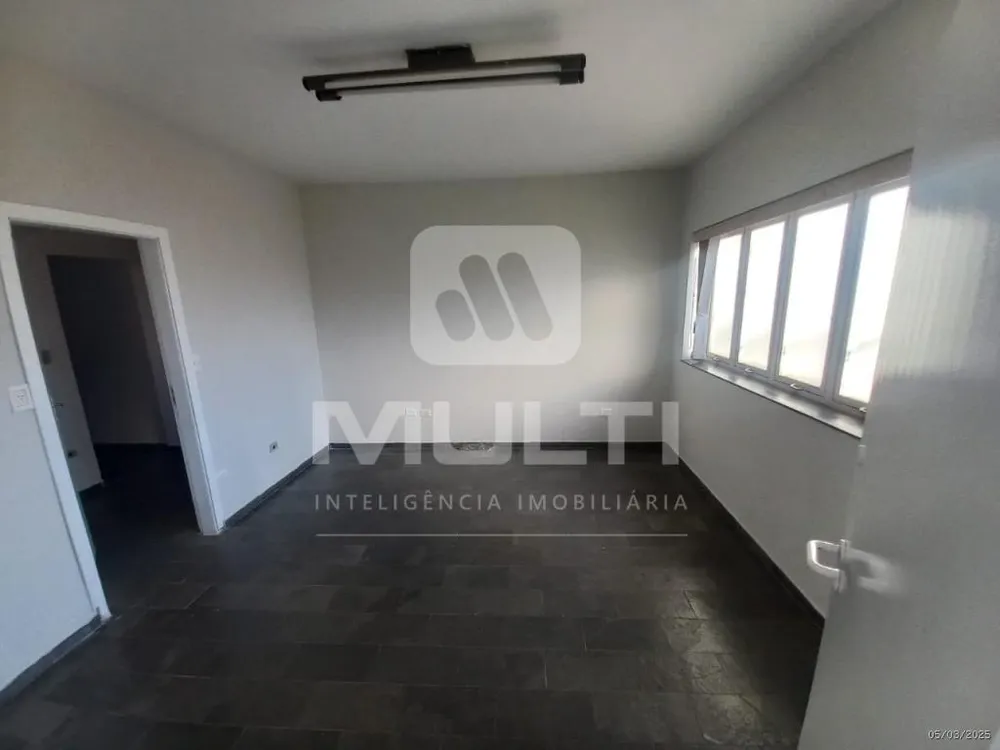 Casa, 3 quartos, 300 m² - Foto 11