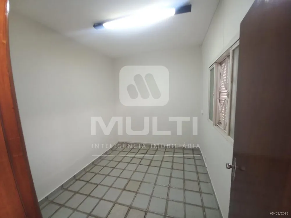 Casa, 3 quartos, 300 m² - Foto 9