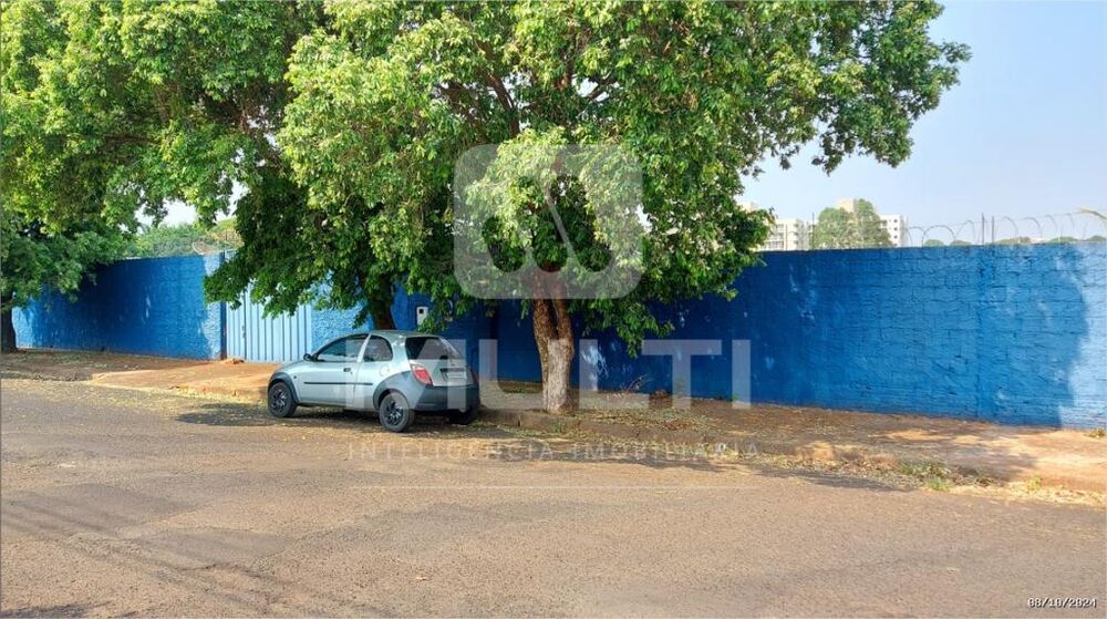 Loteamento e Condomínio - Foto 3