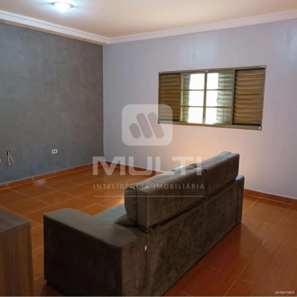 Casa, 3 quartos, 180 m² - Foto 1