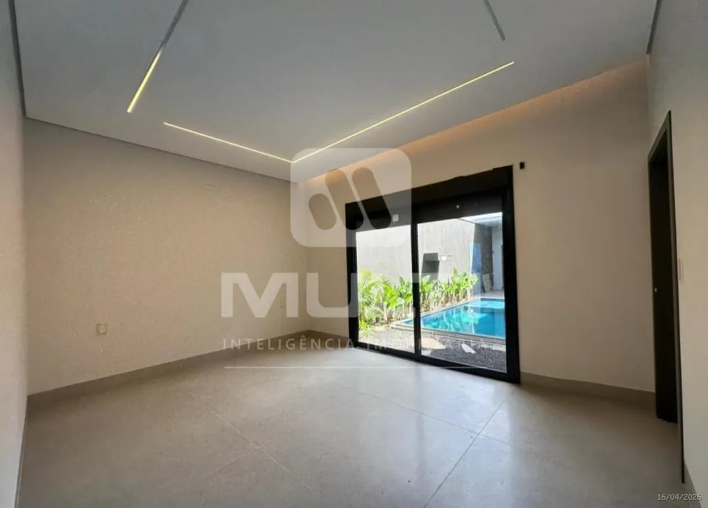 Casa, 3 quartos, 180 m² - Foto 1