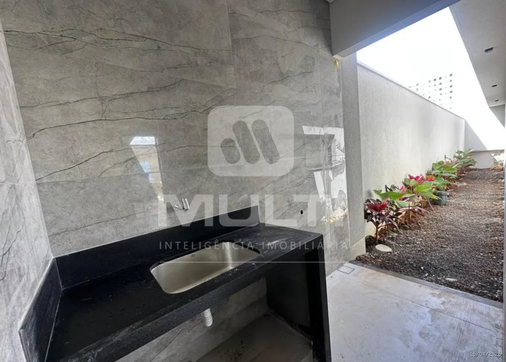 Casa, 3 quartos, 180 m² - Foto 2