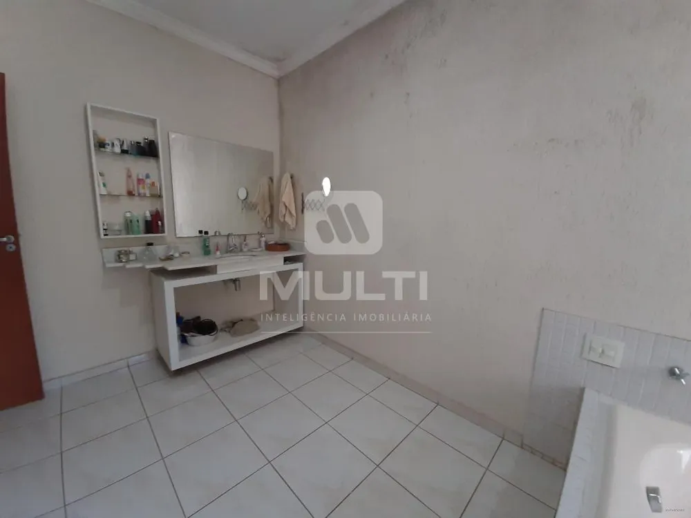 Casa, 4 quartos, 354 m² - Foto 9