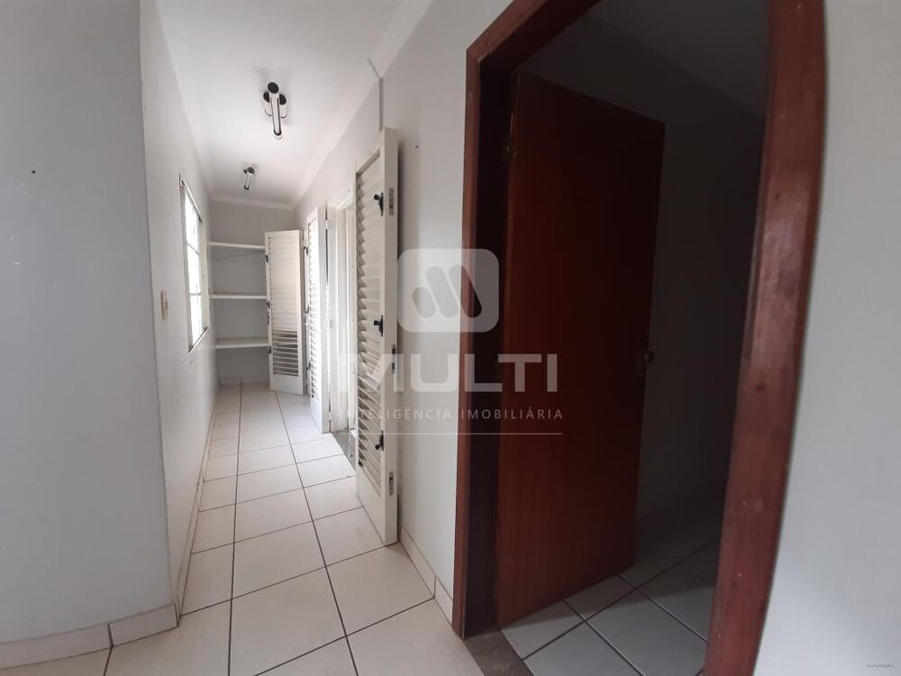Casa, 6 quartos, 298 m² - Foto 11