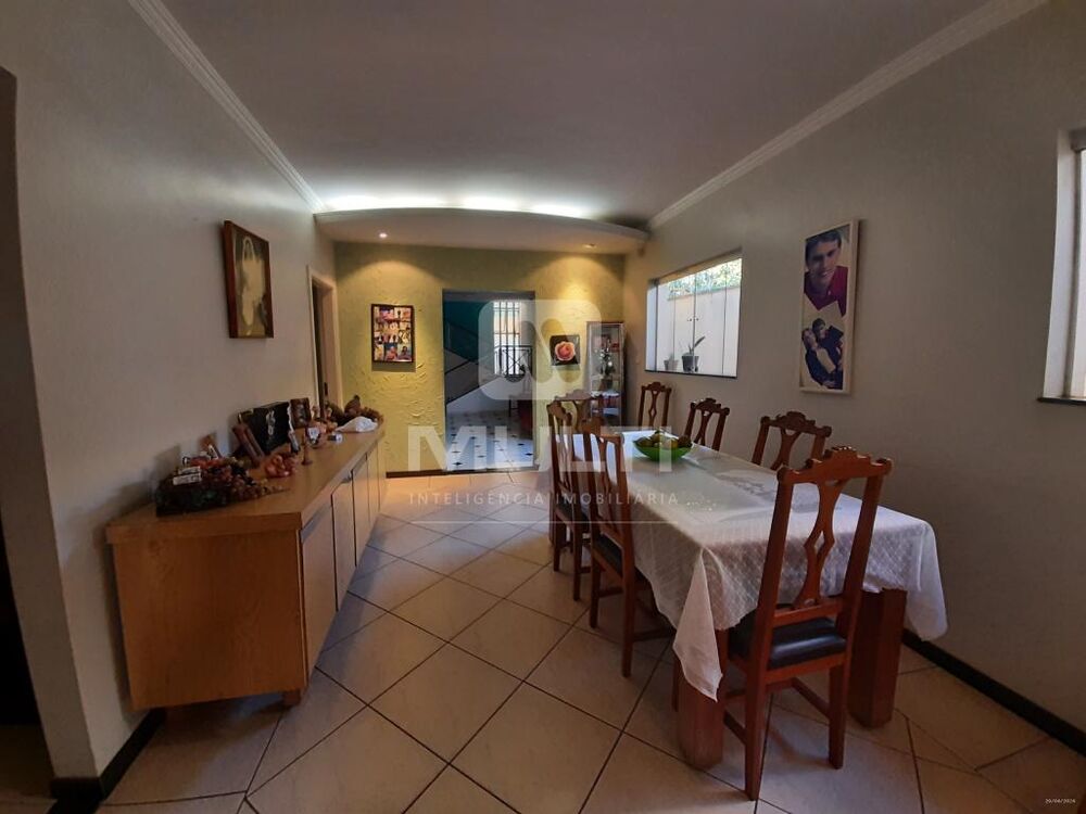 Casa, 6 quartos, 298 m² - Foto 5