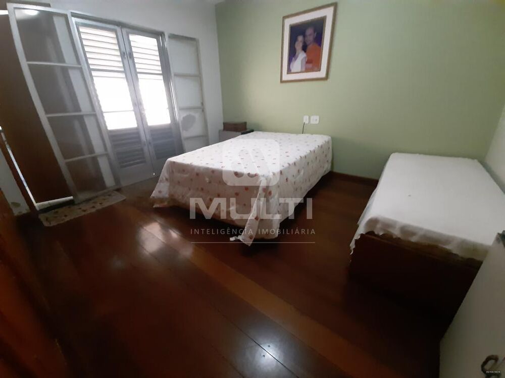 Casa, 6 quartos, 298 m² - Foto 16