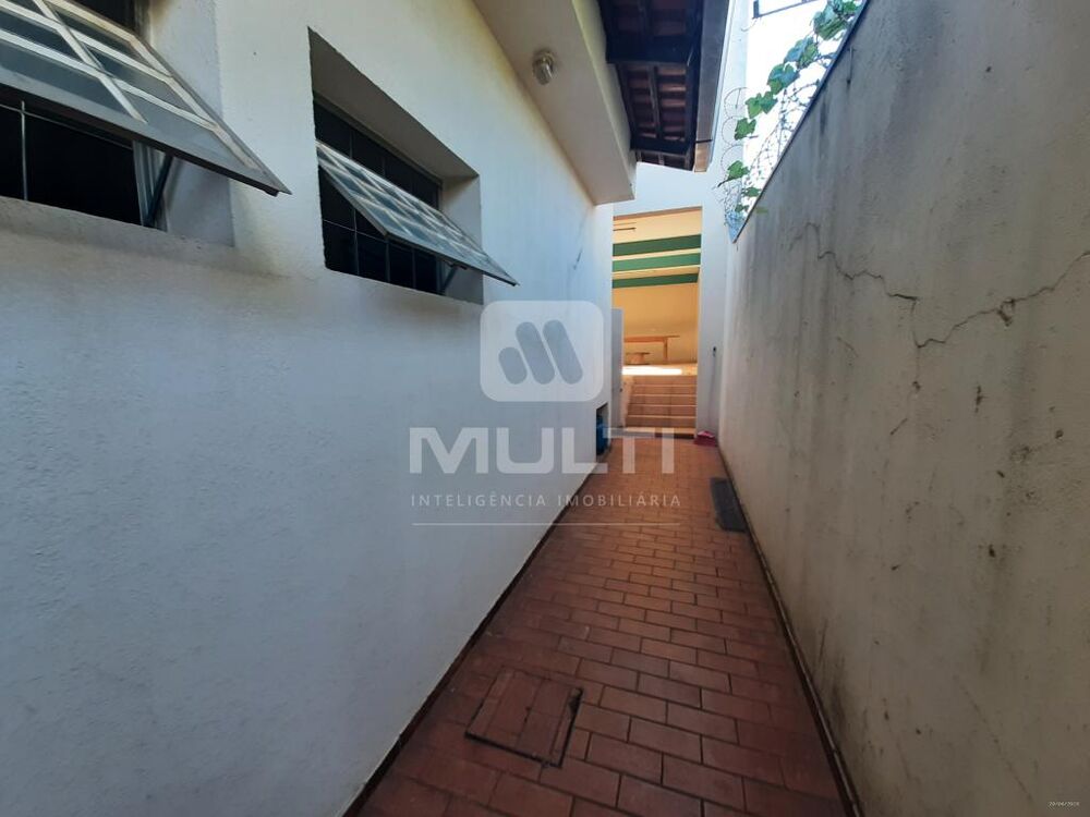 Casa, 6 quartos, 298 m² - Foto 23