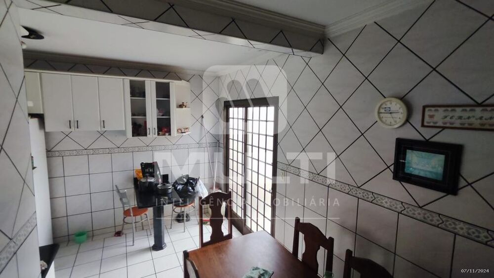 Casa, 3 quartos, 240 m² - Foto 10