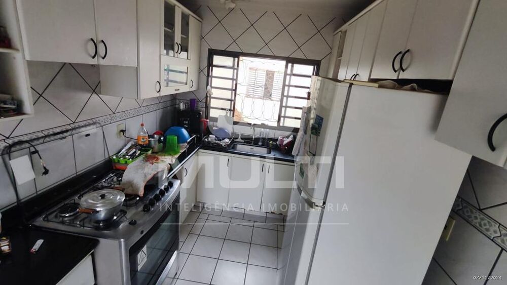 Casa, 3 quartos, 240 m² - Foto 8