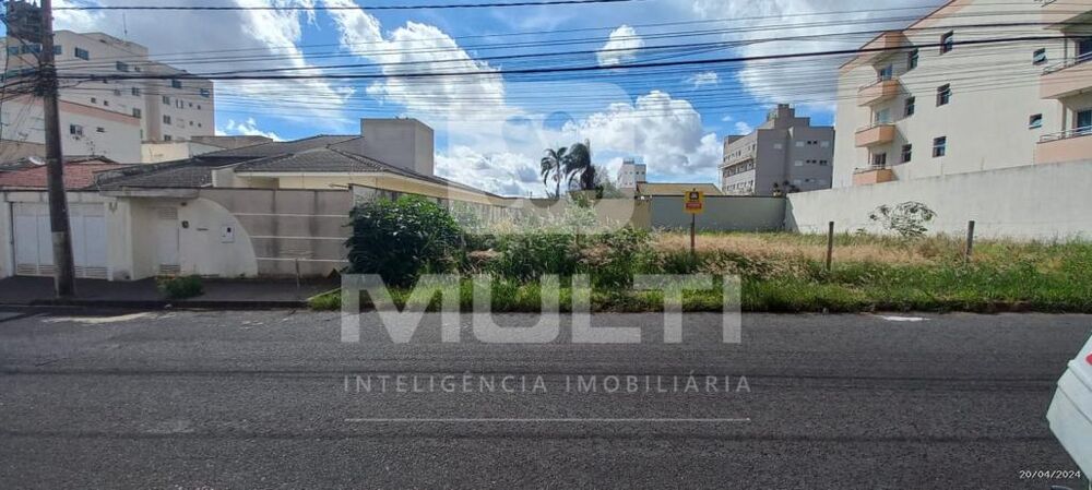 Terreno, 360 m² - Foto 1