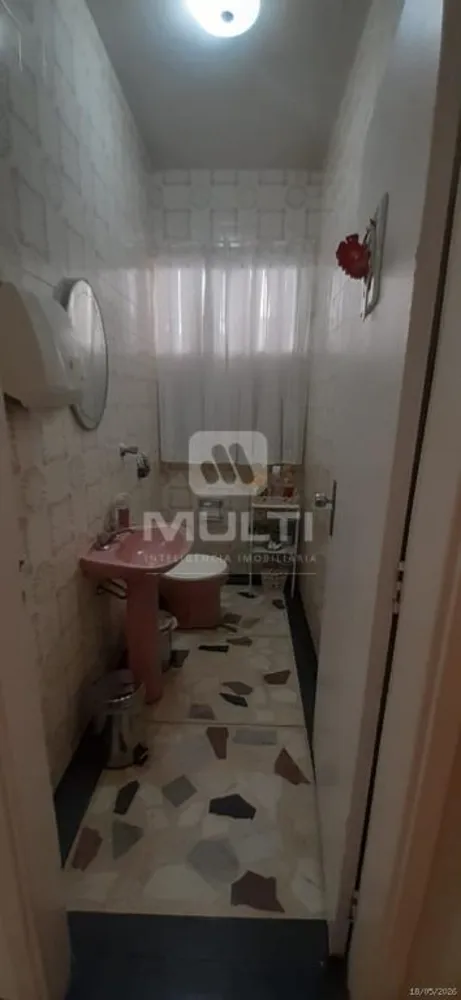 Casa, 7 quartos, 585 m² - Foto 5