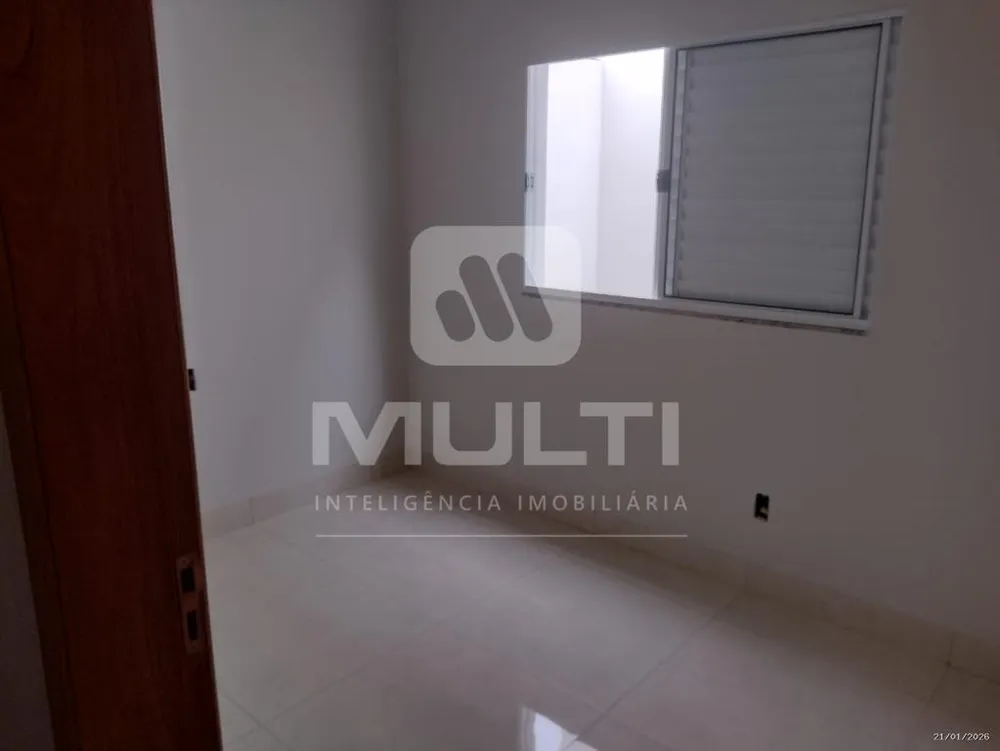 Casa, 3 quartos, 68 m² - Foto 1