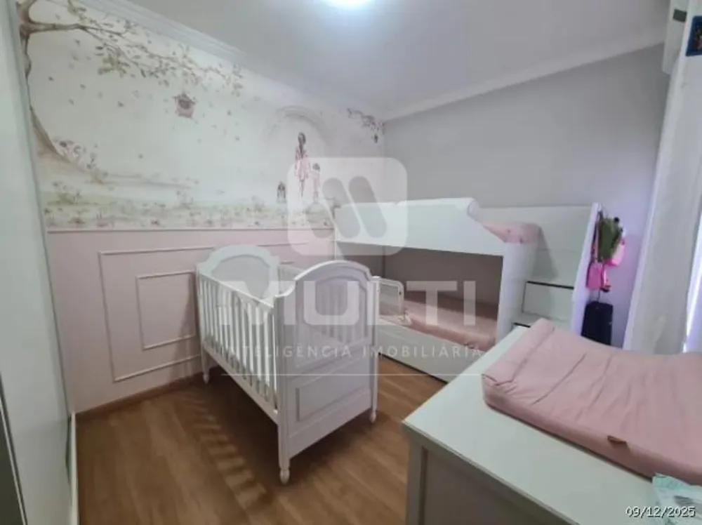 Casa, 4 quartos, 240 m² - Foto 11