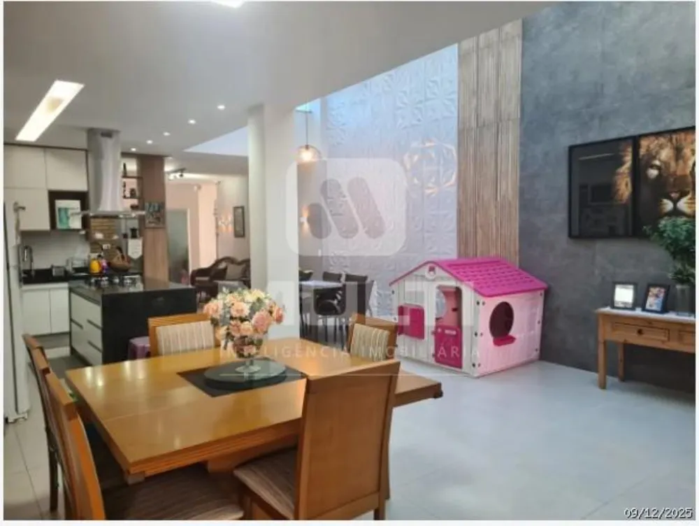 Casa, 4 quartos, 240 m² - Foto 4