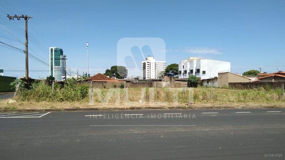 Loteamento e Condomínio - Foto 6