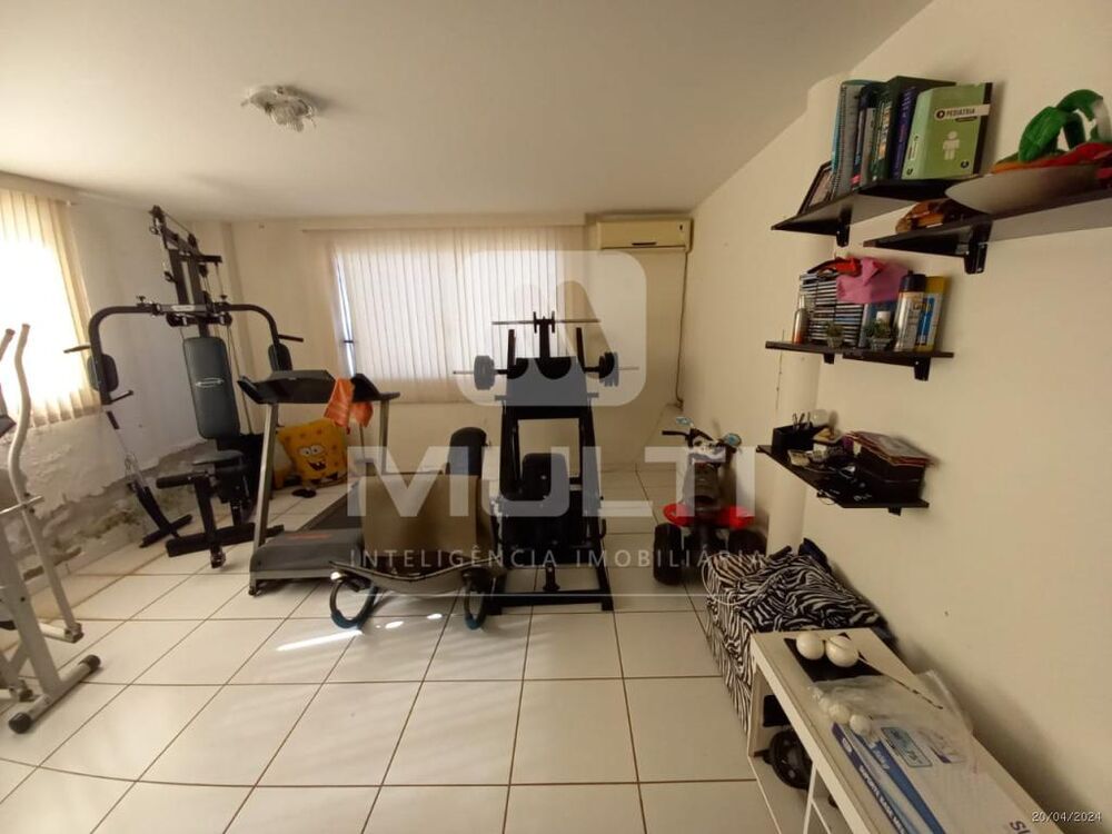 Casa, 5 quartos, 830 m² - Foto 2