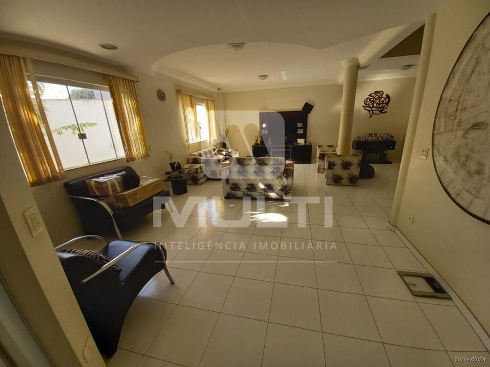 Casa, 5 quartos, 830 m² - Foto 1