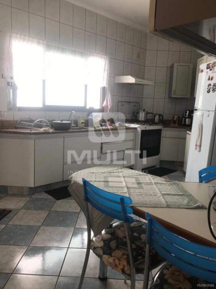 Casa, 4 quartos, 250 m² - Foto 6