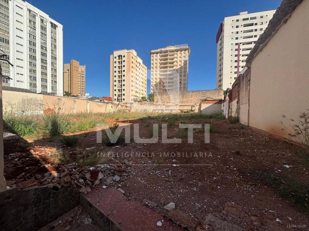 Terreno, 613 m² - Foto 1