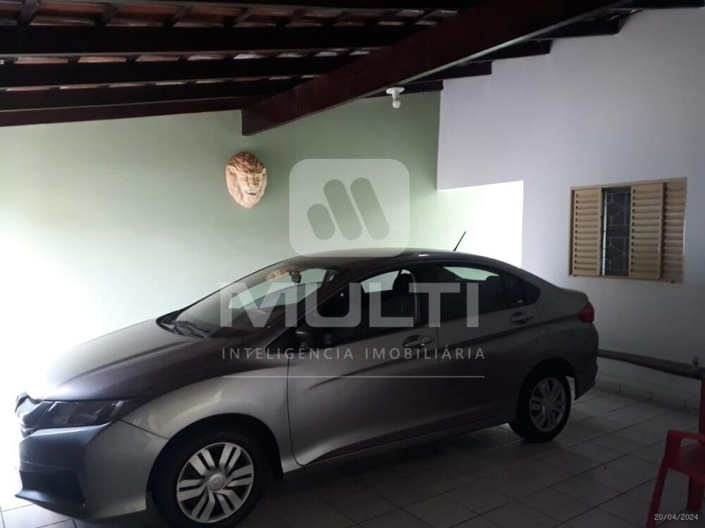 Casa, 4 quartos, 197 m² - Foto 1