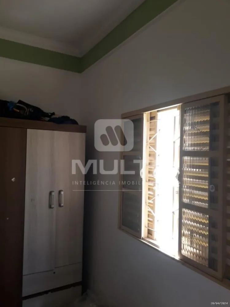 Casa, 4 quartos, 197 m² - Foto 2