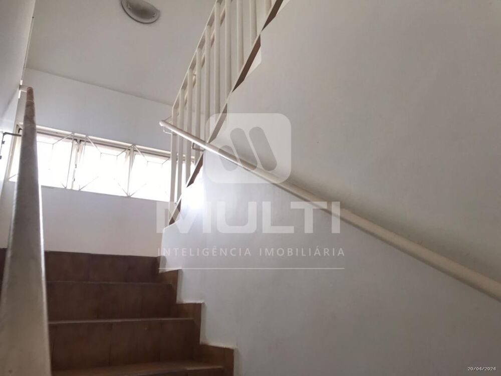 Casa, 3 quartos, 260 m² - Foto 3