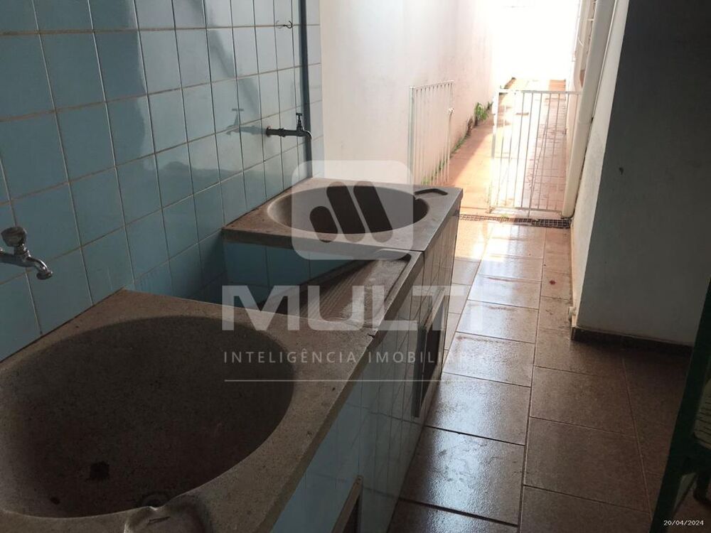 Casa, 3 quartos, 260 m² - Foto 8