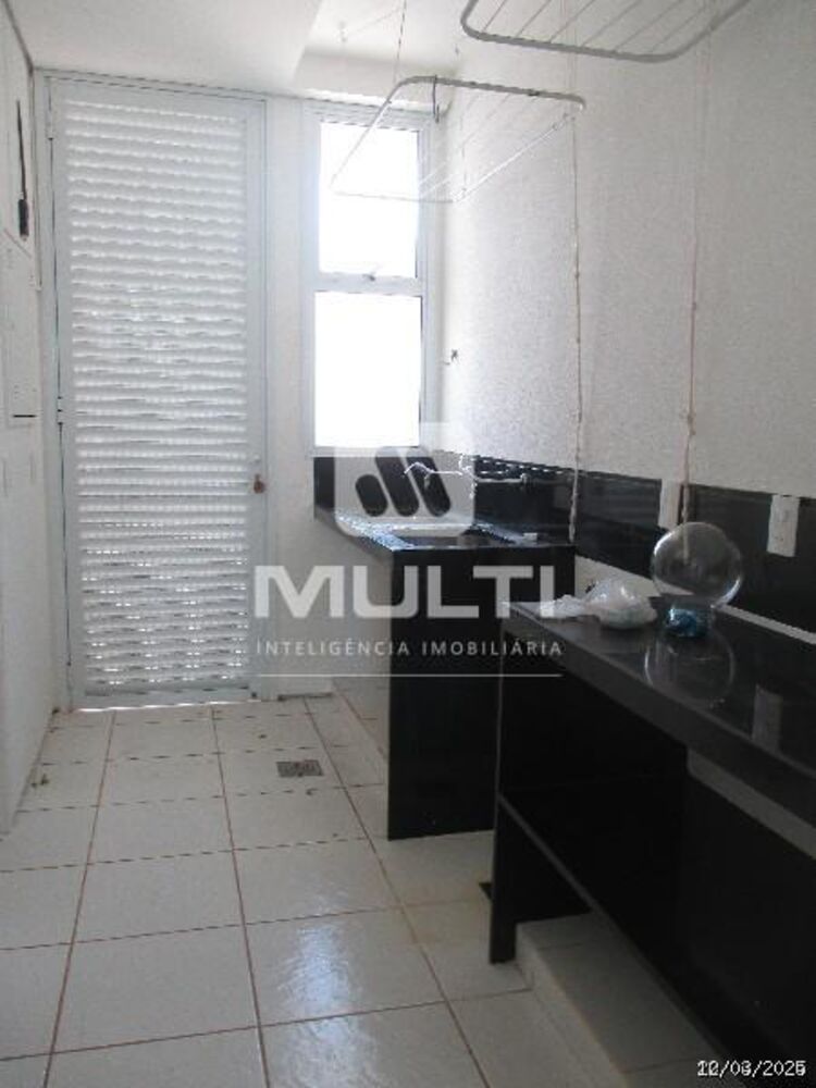 Casa, 3 quartos, 200 m² - Foto 15