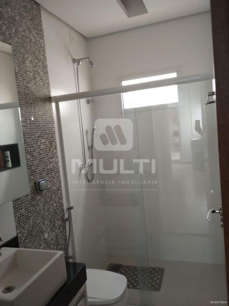 Casa de Condomínio à venda com 3 quartos, 270m² - Foto 8