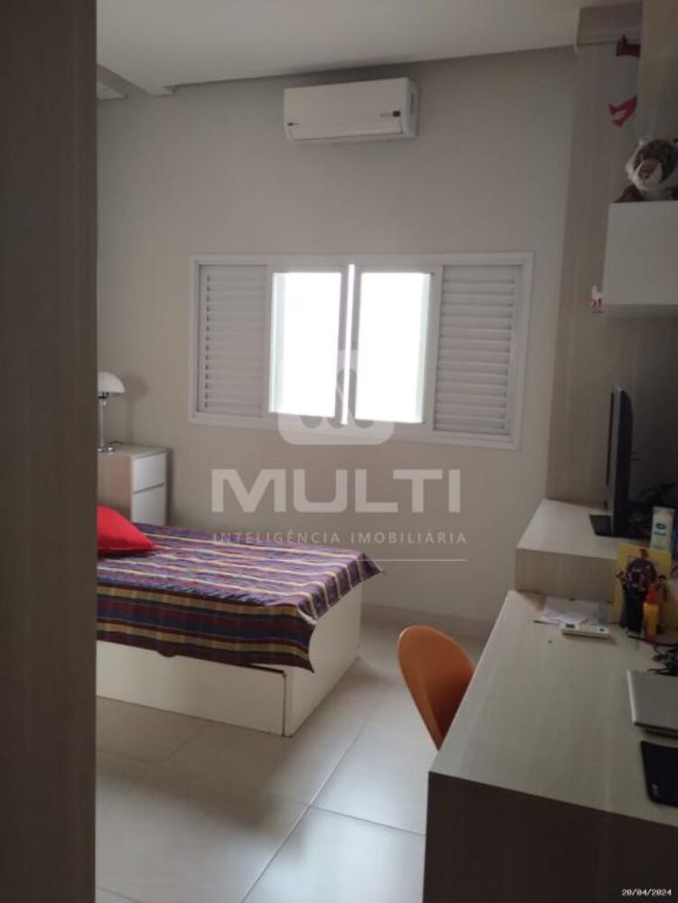 Casa de Condomínio à venda com 3 quartos, 270m² - Foto 9