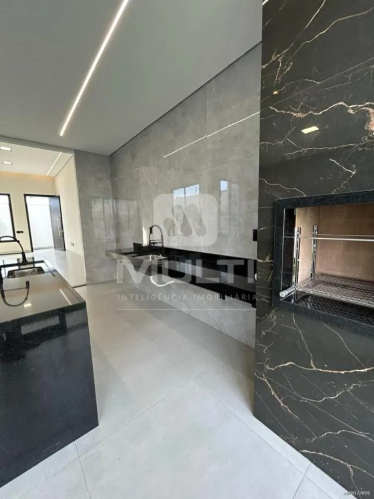 Casa, 3 quartos, 172 m² - Foto 4